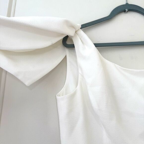 Dress The Population White One-Shoulder Tiffany Jumpsuit White Large NWT - Picture 8 of 14